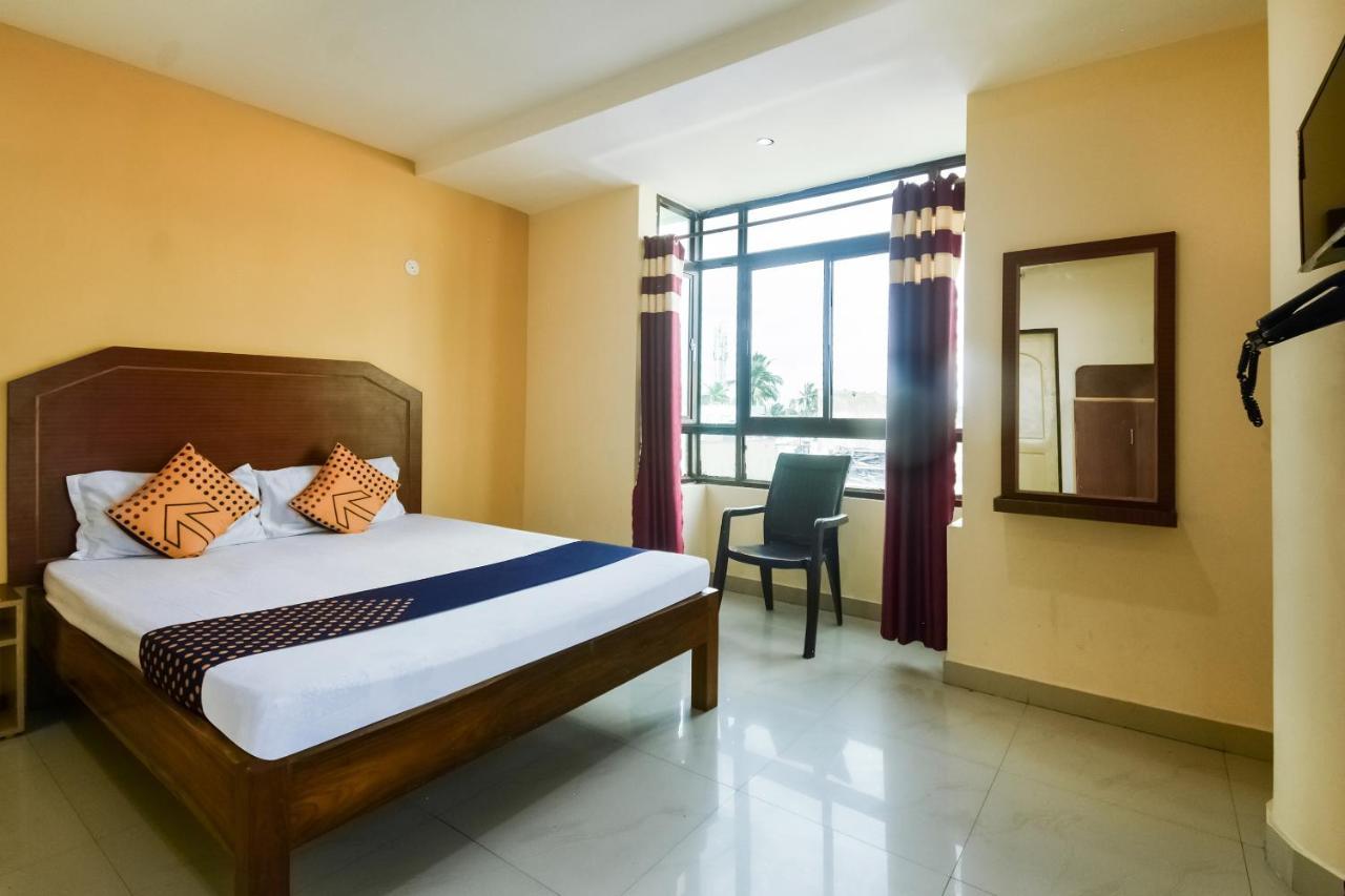 بوري Spot On 74793 Hotel Sai Sudha المظهر الخارجي الصورة